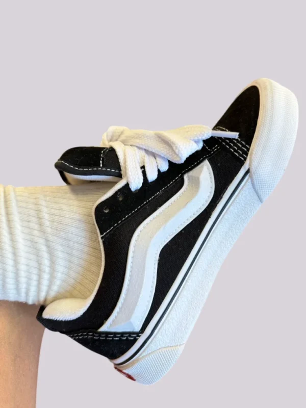 Vans KNU black