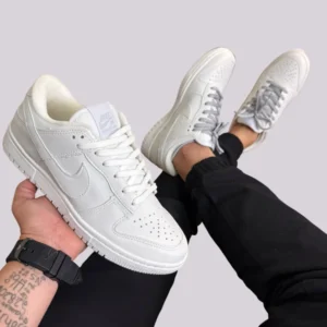 Dunk Low white