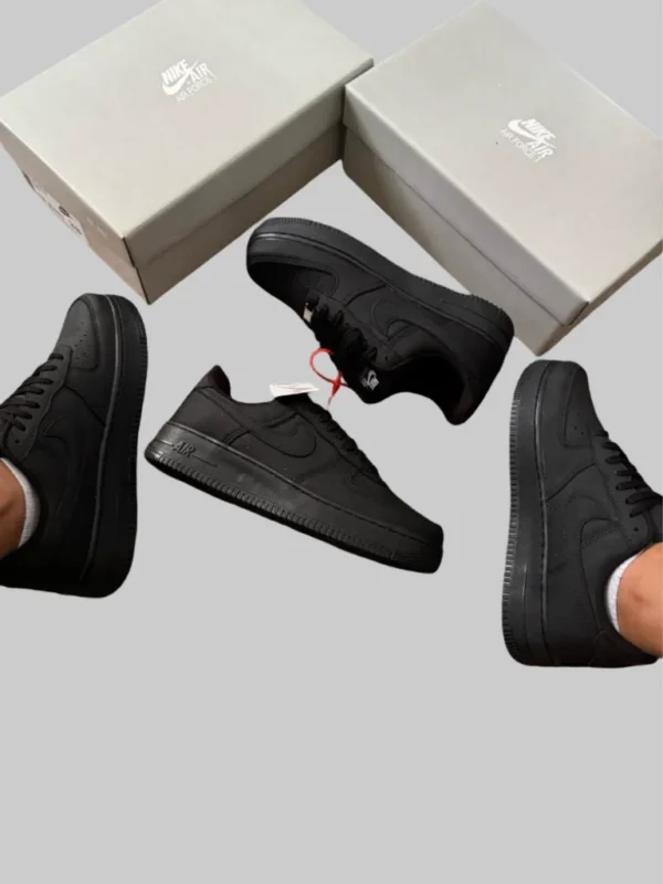 Nike Air Force 1 Black - Imagem 3