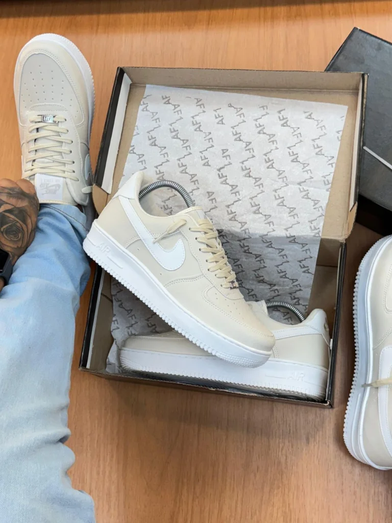 Nike Air Force 1 Palha