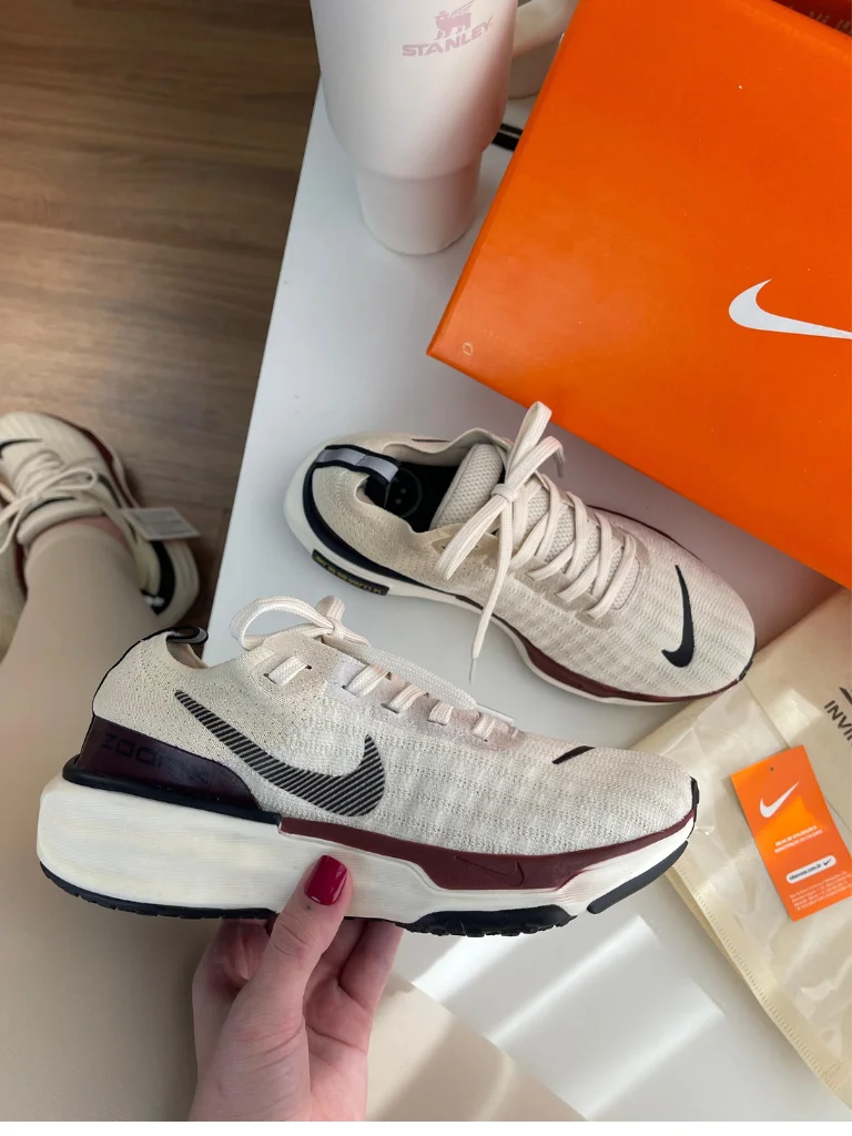 tênis nike zoomx feminino