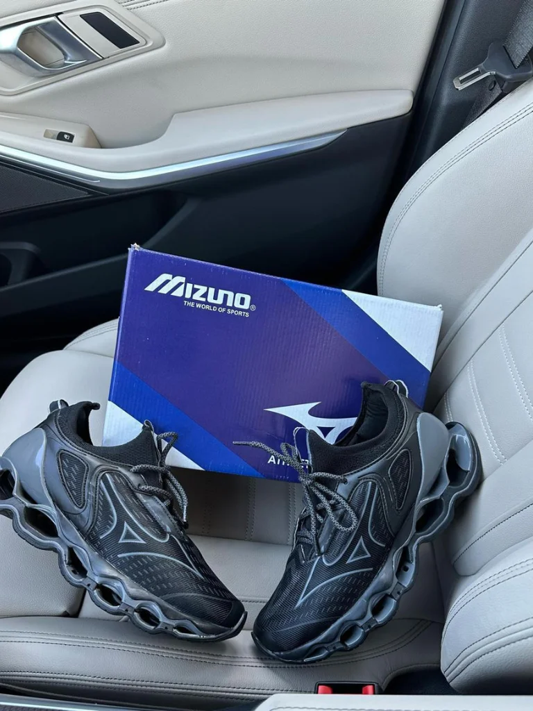 Mizuno Prophecy 14 all black - Imagem 2