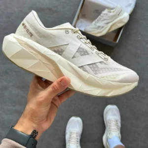 New Balance FuelCell SC Elite v4