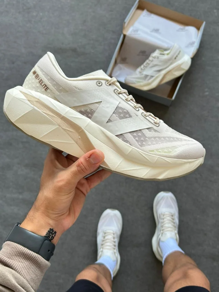 New Balance FuelCell SC Elite v4