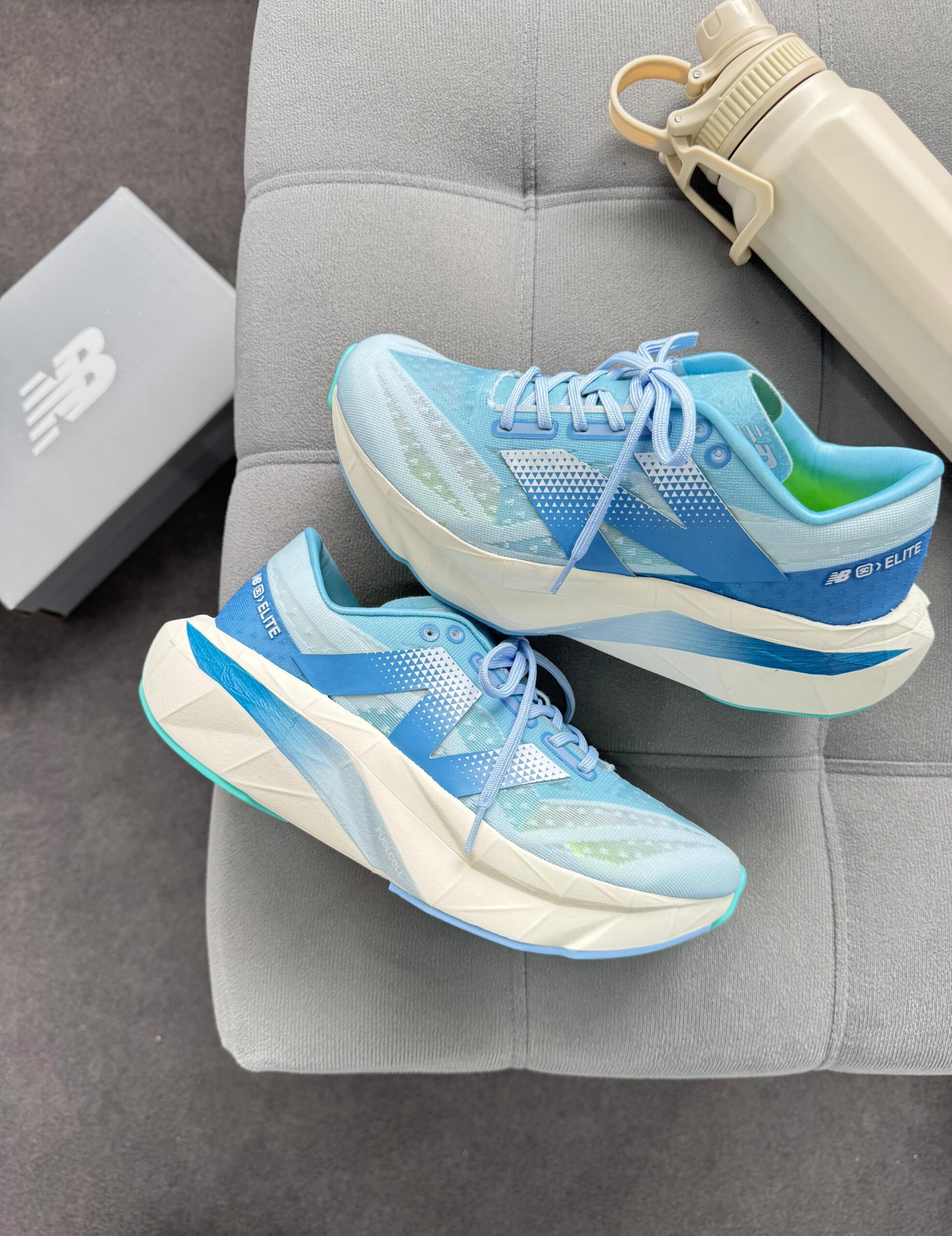 New balance FuelCell SC Elite v4 feminino - Imagem 4