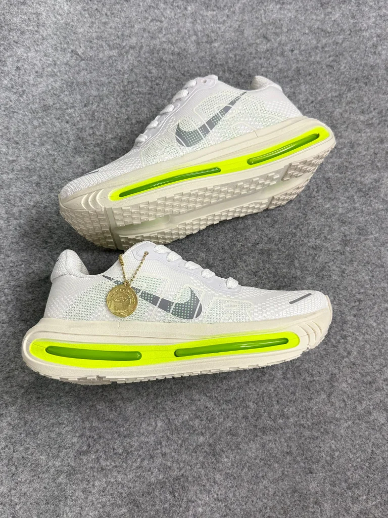Nike Vomero - Imagem 4