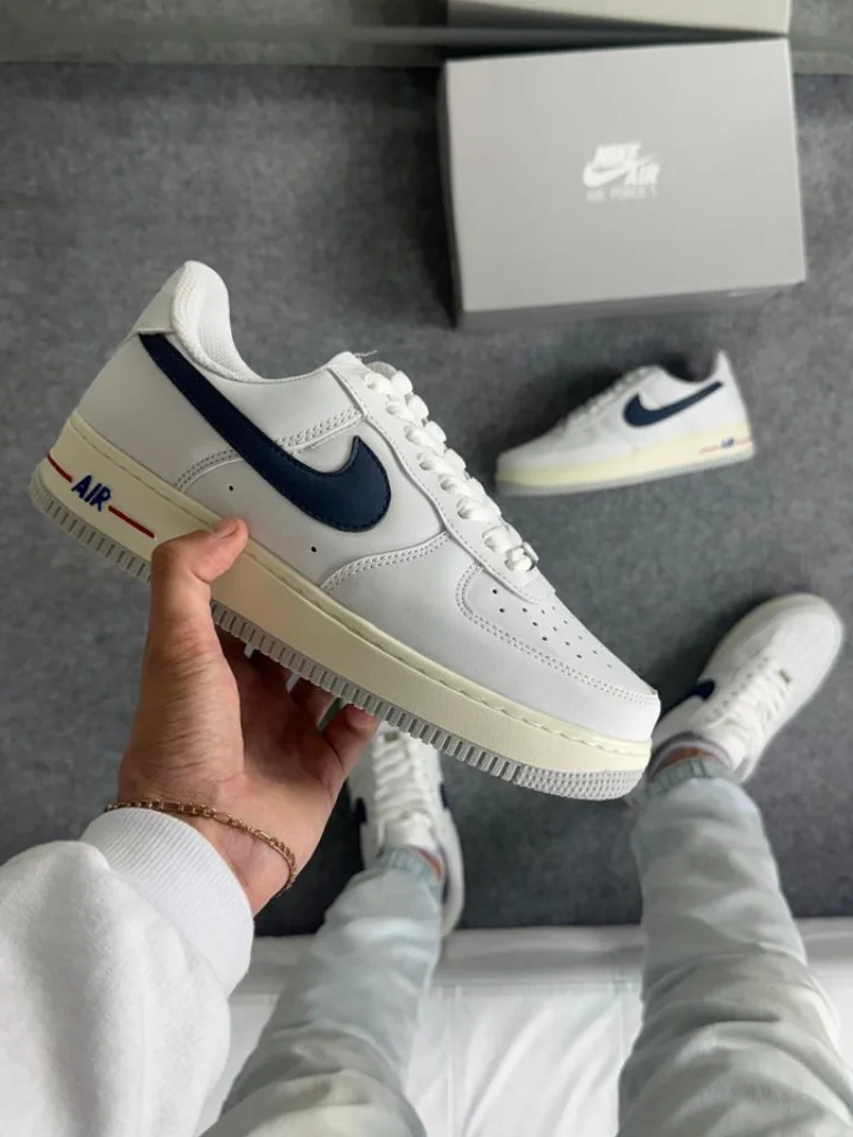 Nike Air Force 1 Premium